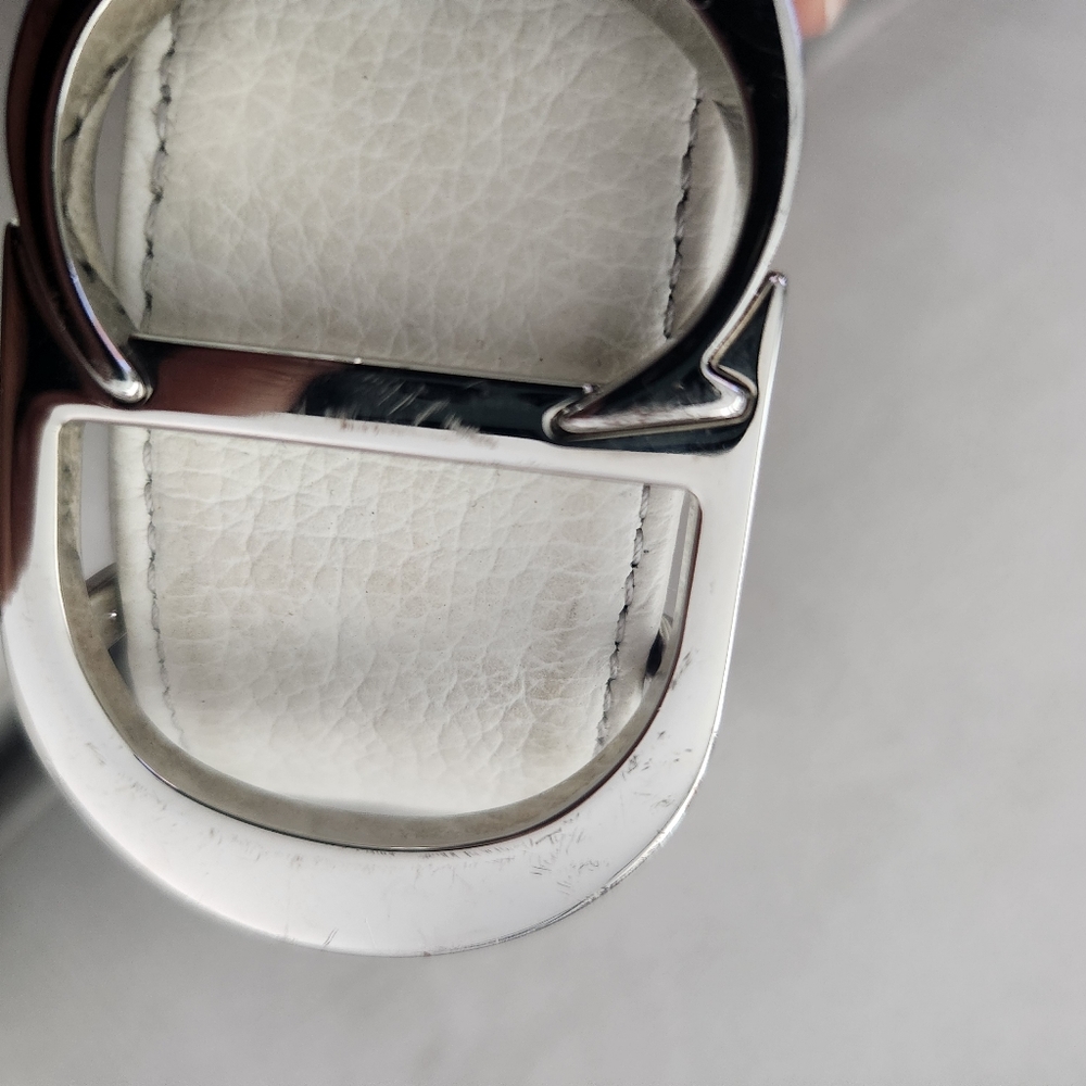 Dior ladies reversible belt, cream and printed on the other side, fits 6/8 - Picture 3 of 9